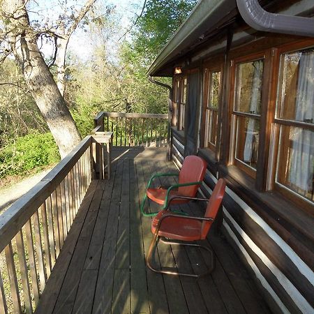 Вилла Lake Lucerne Treehouse Юрика Спрингс Экстерьер фото