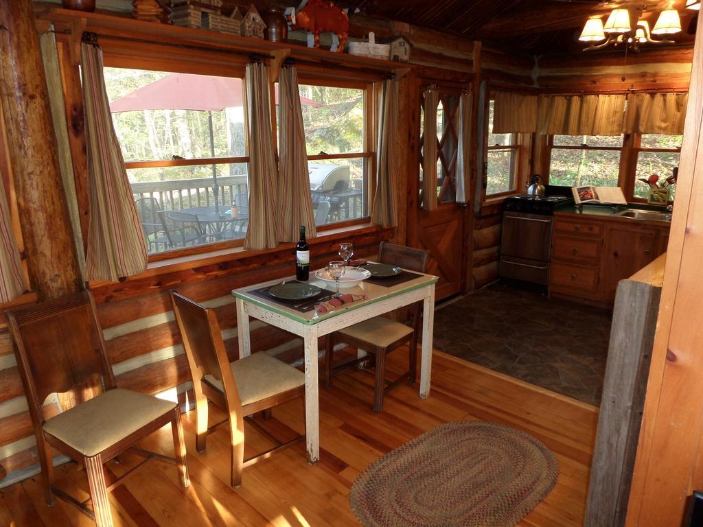Вилла Lake Lucerne Treehouse Юрика Спрингс Экстерьер фото